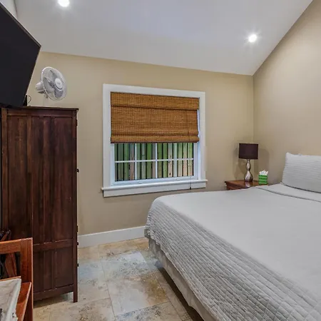 Watson House Grand Estate-3